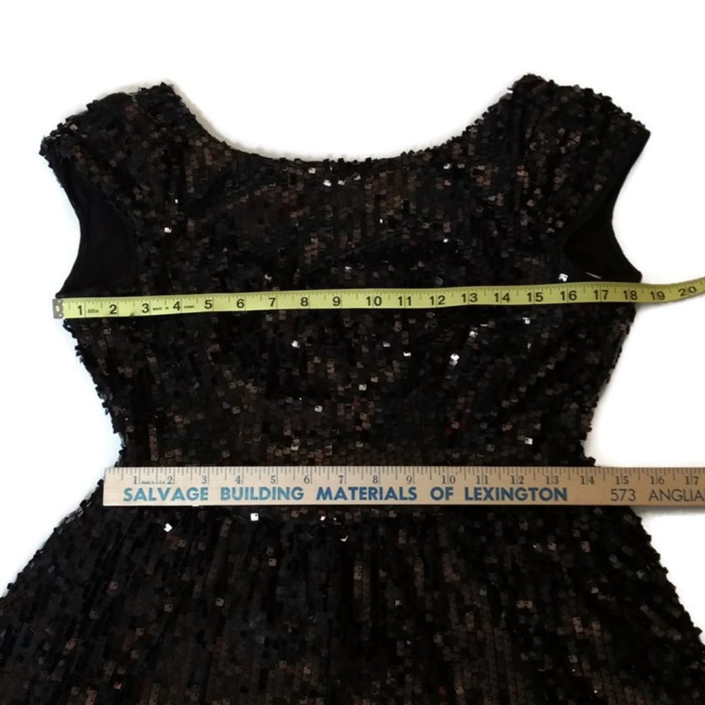 Arden B. Dress 6 Black Sequins Skater Short Sleeve - Picture 8 of 8